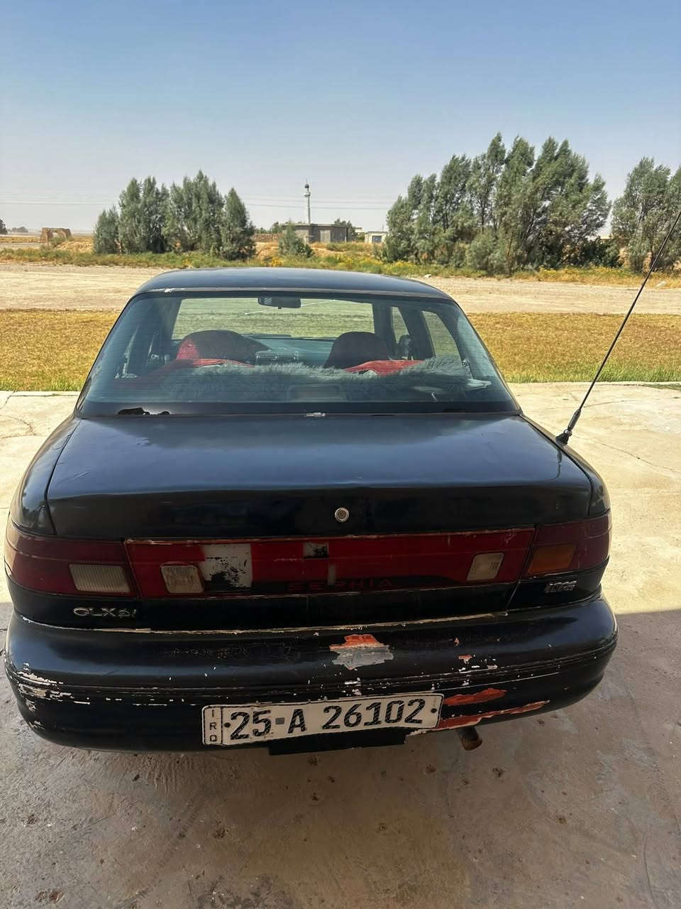 سلام عليكم كيا سيفيا موديل 1993اسود كحلي محرك ١٦٠٠ شرط كير محرك مسجل شاشه كله شغال وشرط شرط التحويل سنويه الئ 30 سياره جاهزه ع أخير تبريد كامل بس ينردله غاز 
السعر 28ورقه وبيه مجال مكاني تكريت حي الجمعيه ***********
***********
