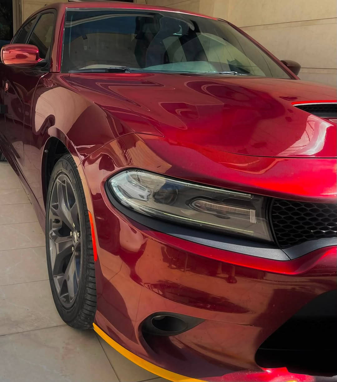 جارجر GT 2019 جليجي 
فول مواصفات فتحة سقف جلد شاشه كبيرة
مكفوله بيه بارد بداير الجاملغ الخلفي اربع اصابع فقط
ماشيه 44000ميل 
مكاني بغداد زيونه
***********
السعر 26500$
