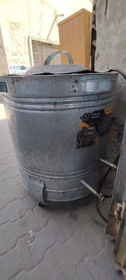 أغراض مستعمله نضيفه للبيع العنوان محمودية خلف تربية المحمودية القديمة مزاد فلس ونص ***********  ***********
