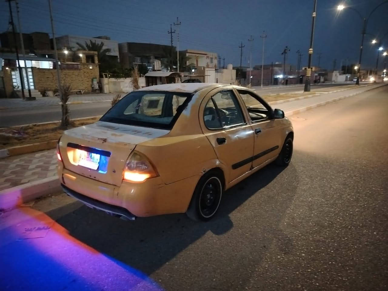 السلام عليكم 
سياره طيبه الرقم بصره المكان الناصريه 
محرك وكير خير من الله كهربائية كلها شغاله 
السياره ما عوزها شي السعر 17 وبيها مجال 
الاستفسار ***********
