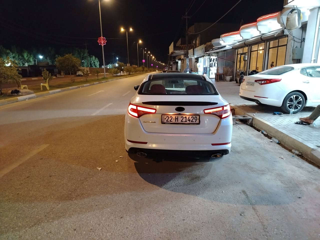 اوبتما ١٢ خليجي ٢٤٠٠
قطعه وحده صبغ + طرف البنيد تكشير   السونار موجود
وكاله او تحويل
عنوان واسط
***********
 117  وبيه مجال
