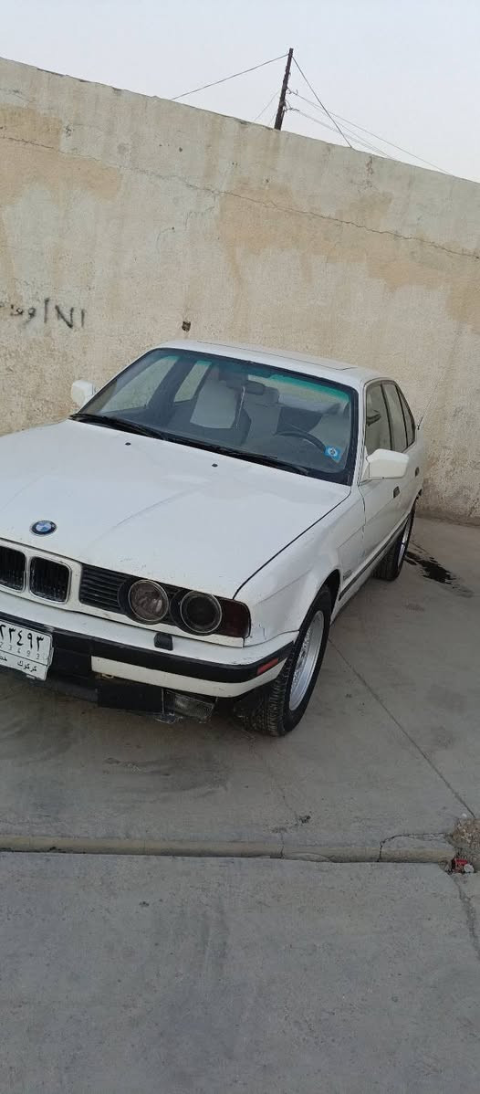 للبيع بي ام موديل 1991 سنويه منتهي من 2025 تايرات جديد تبريد شغال محرك بشرط 525 فل گير اوتوماتيك صبغ بلادي سعر 45 بيه مجال عنوان طوز خورماتو رقم *********** طوز, صلاح الدين
