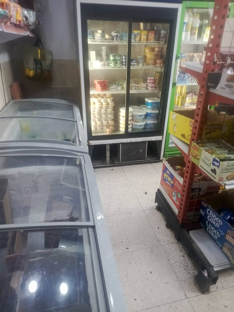 اسواق للبيع • برادات عمودية • 3محلات