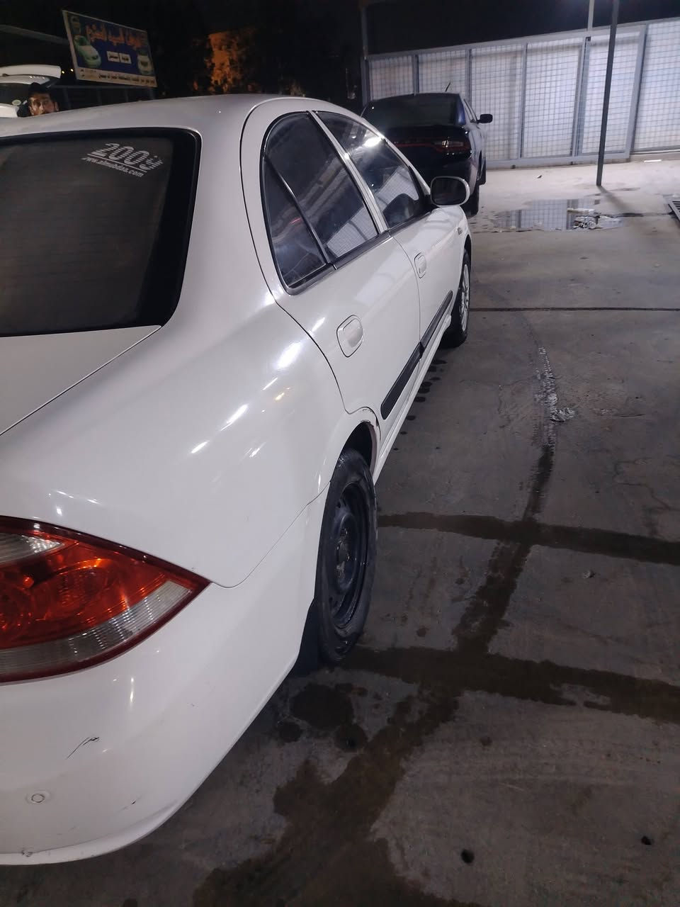 نيسان سني بدي كوري 2009 مكفوله من ضربه فقط بيه قطعتين نص صبغ تبريد ويه السويج كير ميكنه مكفولات حداديه جديده ترايك وين ماتريد رقم دولي حله بأسمي وين ماتريد تداور  بيه ملاحضات بسيطه للاستفسار *********** الديوانيه

نص مكتوب في الصور:
- VIBES