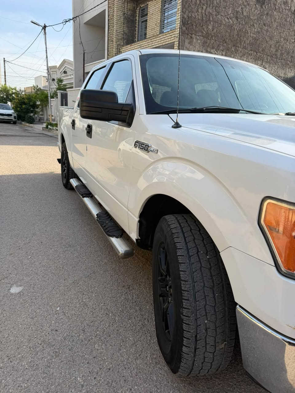 السلام عليكم فورد f150 موديل 2013 خليجي شركه نيفا كفاله عامه كير مكينه صدر كله كفاله تبريد نقص كمبريسر من توكف يبوخ 8سلندر مكينه 5000 السعر (130)للبيع او مراوس وبيها مجال رقم اربيل بسمي السياره للاستفسار اتصل ع الرقم ***********
