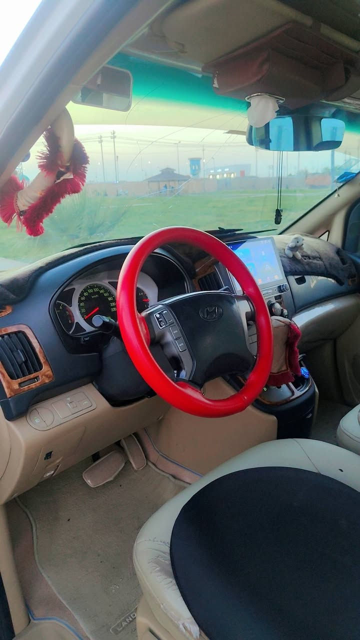 ستاركس • ٢٠١٥ • سفوان