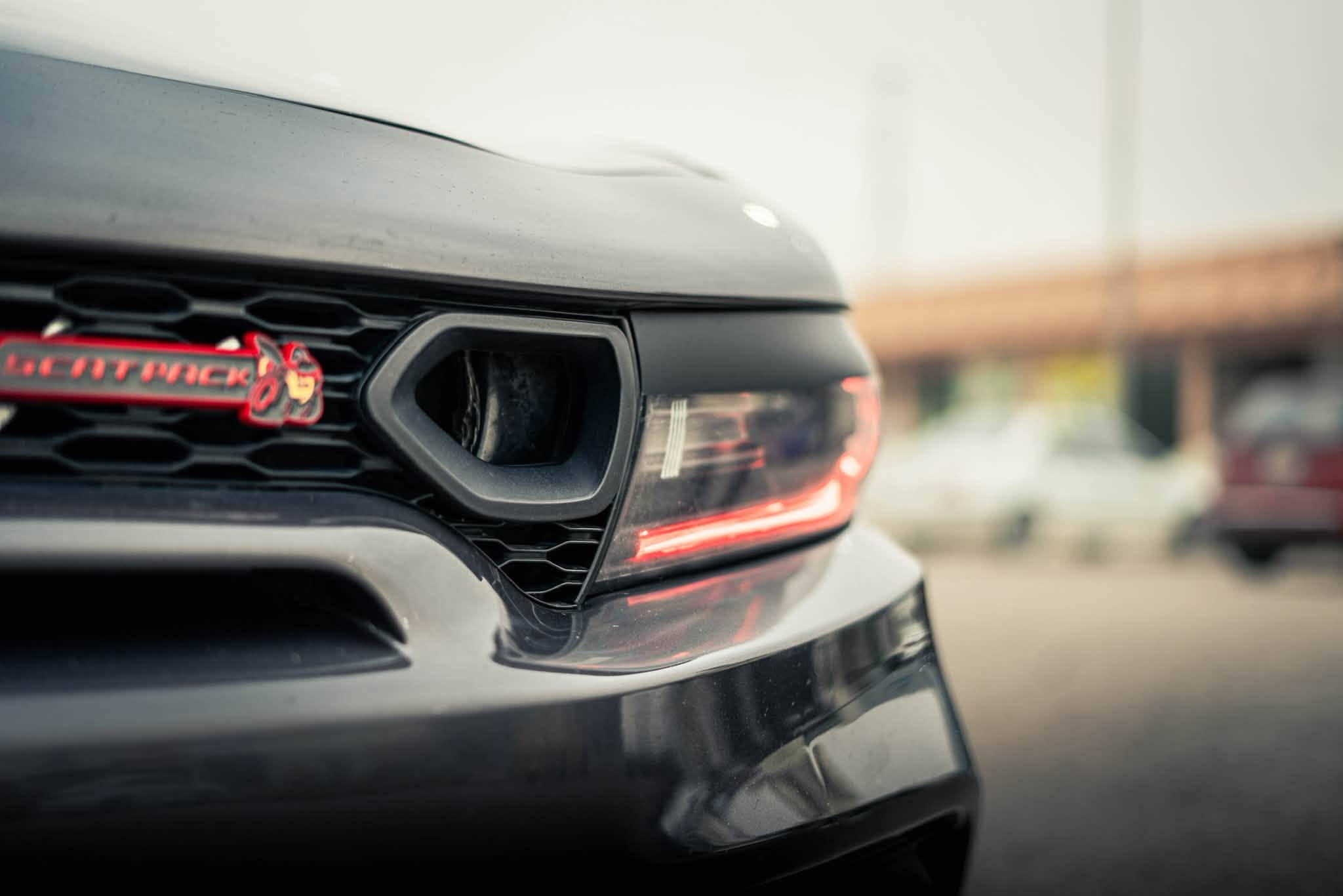 تشارجر RT • V8 ٥٧٠٠ • ٨٨ الف ميل