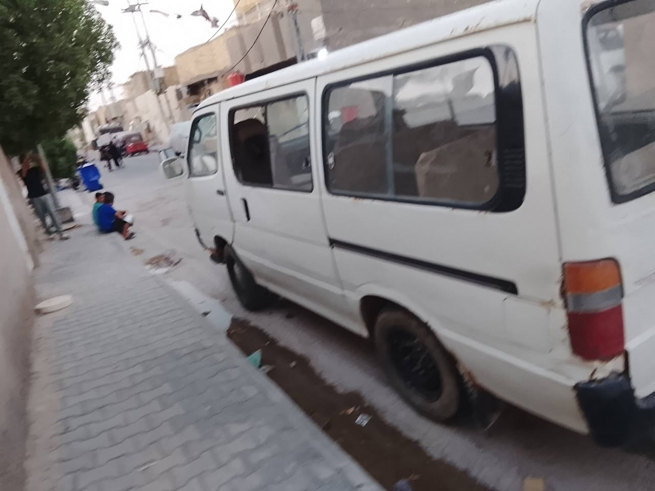 هايسه تيوته موديل ٩٦مكينه ٢٥٠٠ فيفتي 
كير ومكينه مكفولات راعيه موجود 
سعر ٣٨ وبيه مجال ***********
