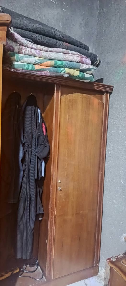 غرفة للبيع • مستعمله