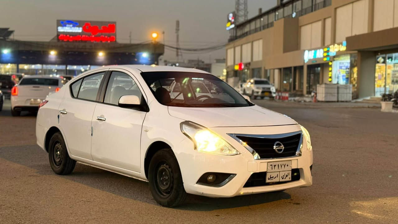 نيسان صني هنديل موديل ٢٠٢٠ بليته زركه 
سياره كفاله 
بيه بارد جاملغ امامي 
وخشم البنيد 
باردات زغار 
ماشيه ١٤٠ نضيفه السياره 
***********

89 السعر النجف, العراق
