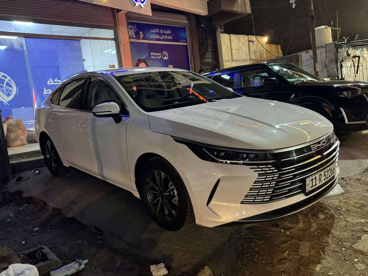 سلام عليكم BYD دسترويل
موديل 2025 ماشه 9000 وشويه 

كفاله عامه بوضع الشركه 

مكان السياره بغداد 

***********

السعر ٢١,٢٠٠ وبيه مجال
