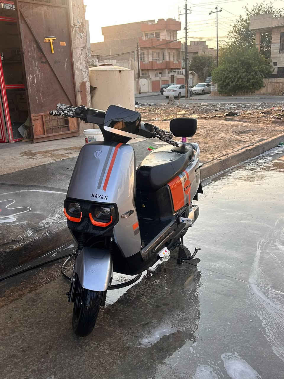 ماطور ريان ابو عيون كامل دبل سويج وبصمه وصل شراء دبل اشاره رماش عالي وناصي بطاريات شرط الفحص برغي ممفتوح بي شرط من كل النواحي استعمال شهر وموجود وصل الشراء ياكدلك هل شي السعر 950 الرقم ***********المو شراي لايتعبني
