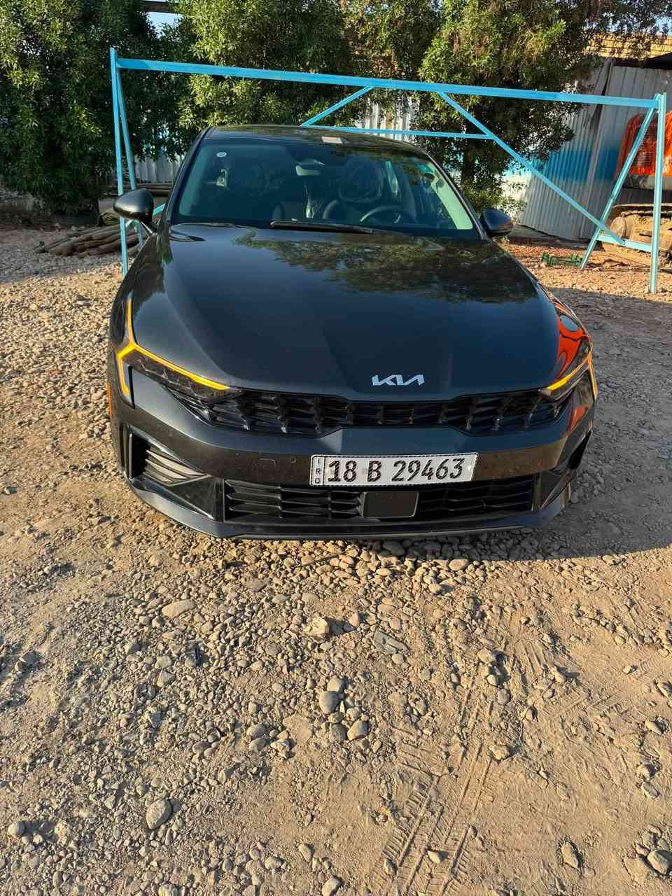 السلام عليكم 

K5.2025
فول مواصفات بدون فتحه 
مرقم بابل شهداء
2500تنفس طبيعي
ماشيه 22 .الف كيلو
بجم كبس حادثه باب مبدل اصلي 
ربع جاملغ صبغ وصور الحادث موجوده
السعر170 بيه  مجال بسيط
للاستفسار.
***********
