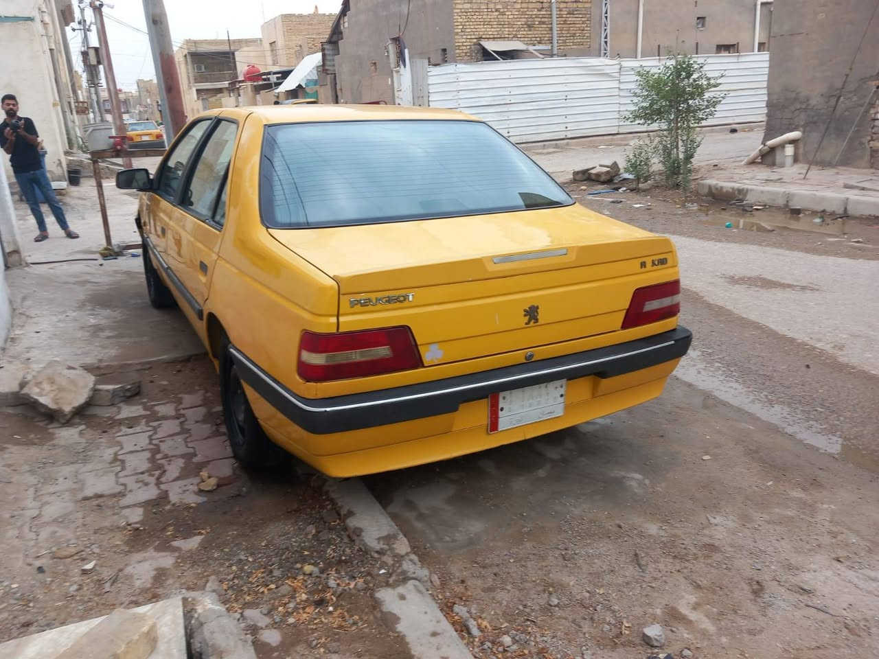 سلام عليكم 
بيجو 405 للبيع موديل 2016 سياره مكفوله من التبديل ولضربه  كفاله عامه  كير وعينه وصينيه وباتري جديده مكينه هسه شادهه  حداديه تخم تاير جديد تبريد ثلج ❄️ مصفره هيئه وغرامات سنويه جديده ل 28 السعر 43 وبيها مجال راعيهه يريد تحويل  اني مكلف بلنشر اتصل علا الرقم او واتساب. سيارة بيهه جراد قليل ومعمره رباع الدوسات 

***********
