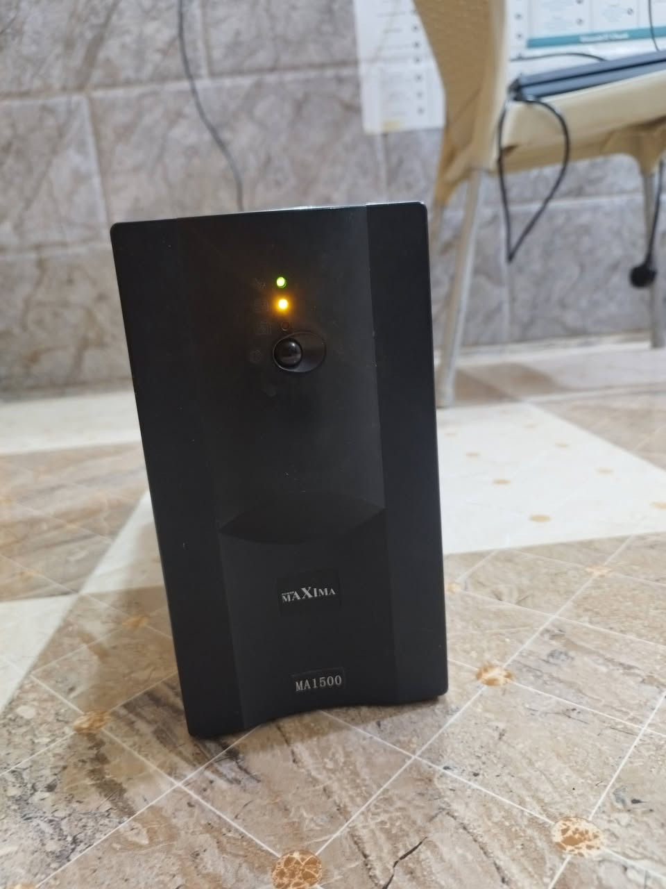 UPS 1500 • نضيف • منفذ طاقه خرب