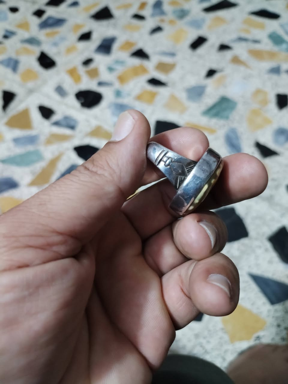 سلام عليكم داودي فضه ٩٢٥ بغداد حجر قديم ***********
