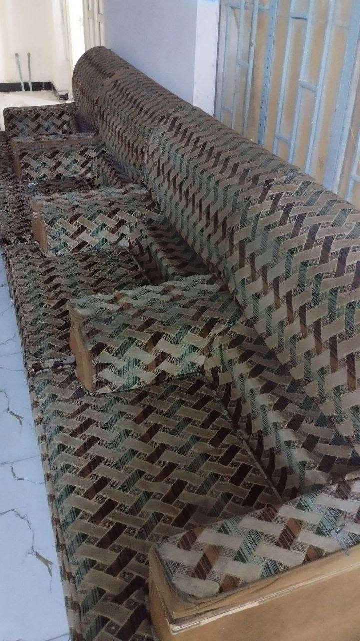 تخم للبيع شوفت عينك النضافه
الشراي يتفضل خاص 
او واتساب ***********
