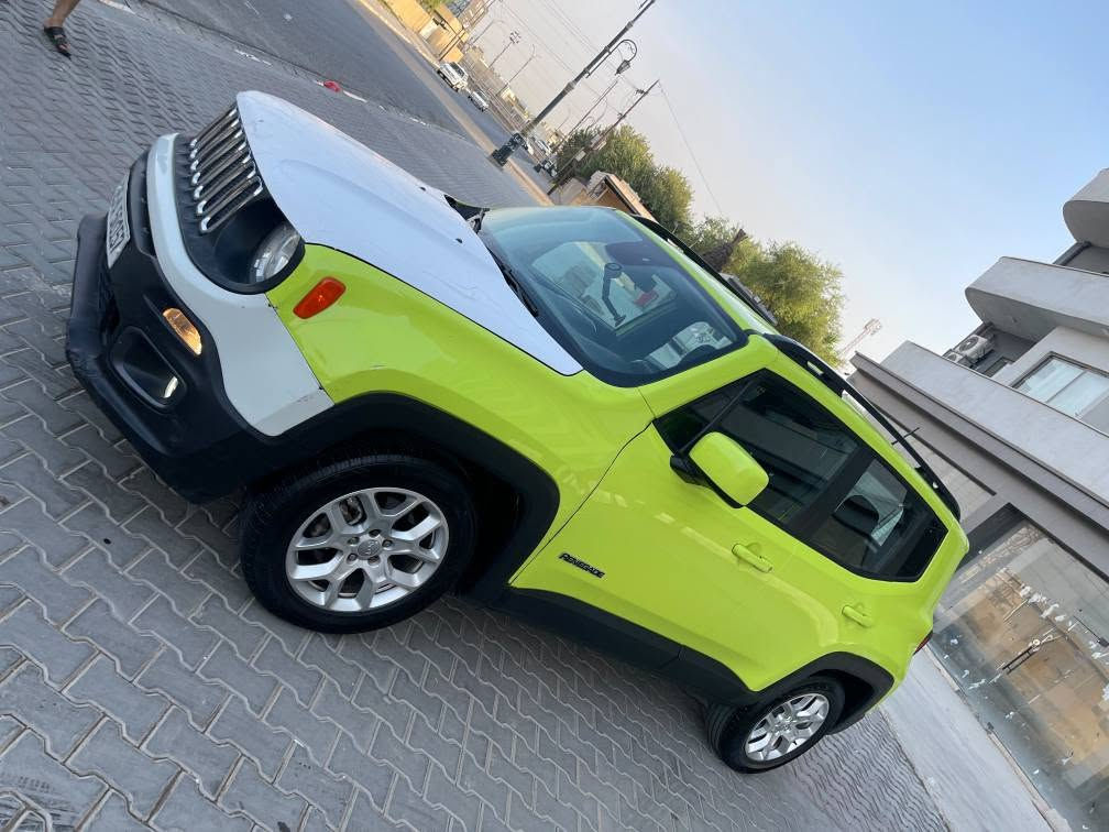 السلام عليكم جيب رنكيد 2018 سيارة نطفة
محرك 2400 بدون تيربو تنفس طبيعي حادث بونيد وجامرلغ سكن  وبيها جم أماكن قليل شخط كدام العين سيارة بصمة تشغيل عن بعد سايد بريك دكمة شاشة كامرة امامية خلفية تحكم ستيرن سيارة شرط كير ومحرك رقم كركوك مشروع وطني بطاقة بانزين بيها مكاني كركوك رقم هاتف *********** سعرها 88 بيها مجال كركوك, العراق
