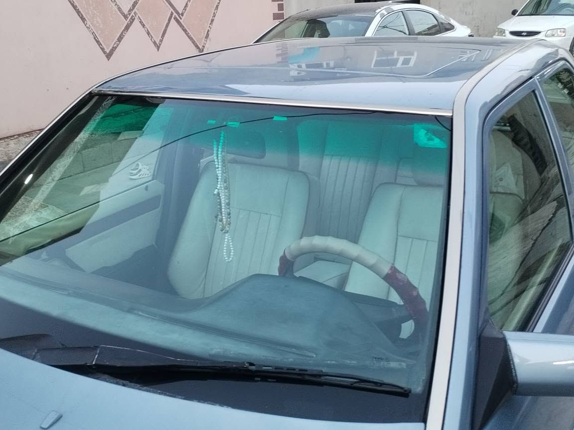 مرسيدس ٩٢ • رقم انبار • بدون حادث