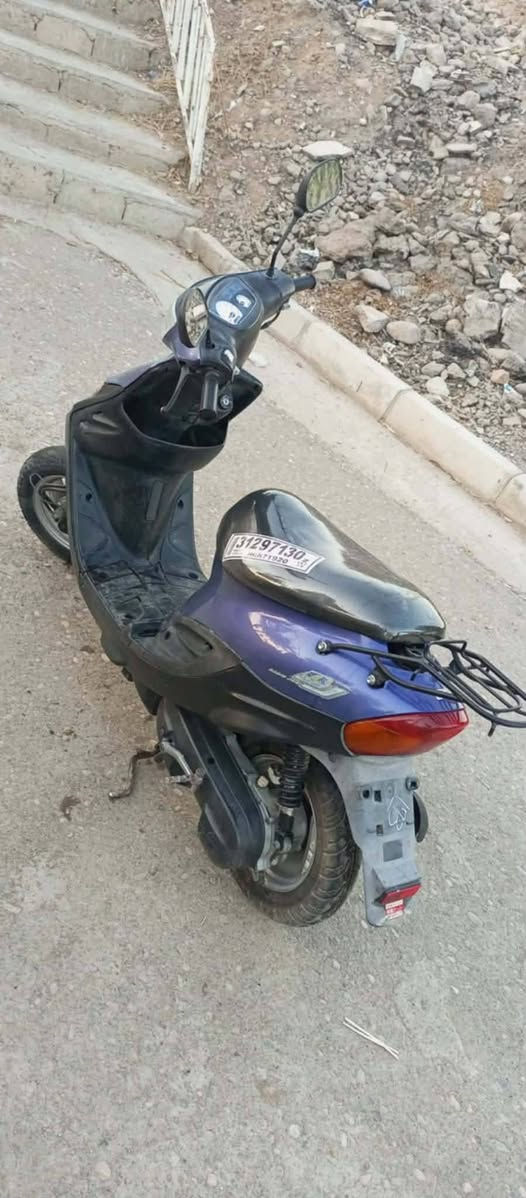 نحن تسع ظروف ماكينه ما مفتوحه مطار جديد  500 وبيها مجال للطيبين*********** فقط اتصال
