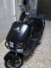 ماطور شحن • ٦ بطاريات