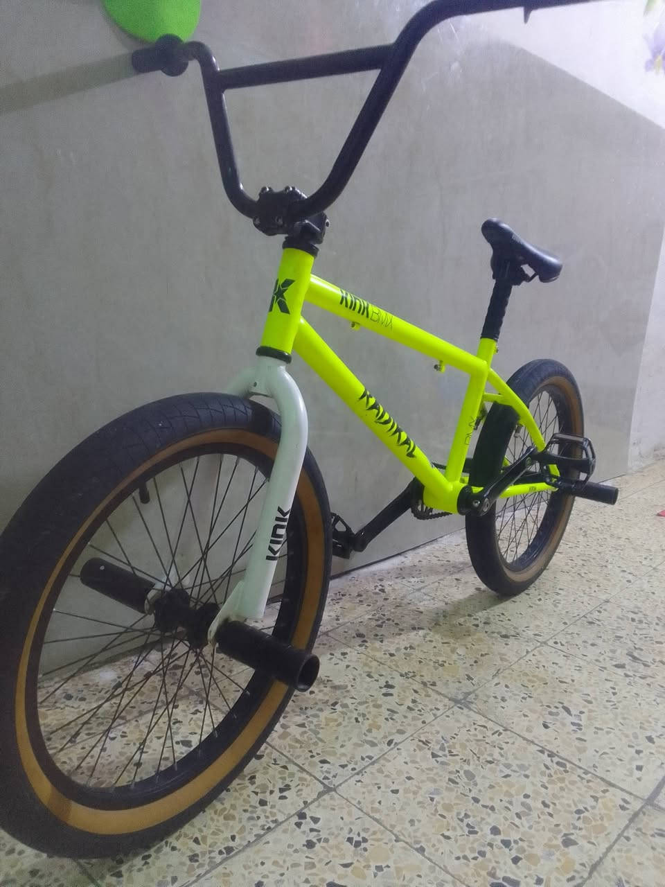 حجم 20سعر100الف***********
