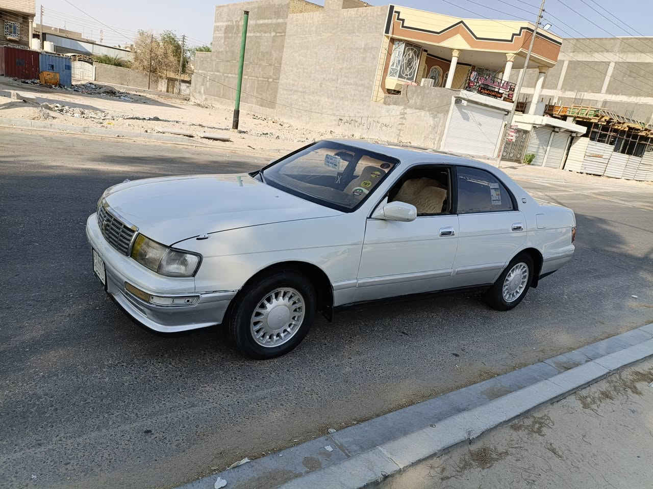 السلام عليكم اخوان
تويوتا كروان بطه فصل مديل 1993 مكفوله من الضربه ونقل جثه (علماً سياره مكصوصه جنطه فقط)
محرك وكير ونجي ناعم لاتبخير ولاتنغيص مصبوغه جماليه فقط حداده 70 بل100 دواخل انضاف تخم تاير نضيفه كهربايات عامه شغاله سياره جاهزه السعر 34 رقم بصره تحول ثاني يوم العنوان البصره
 الهاتف ***********
