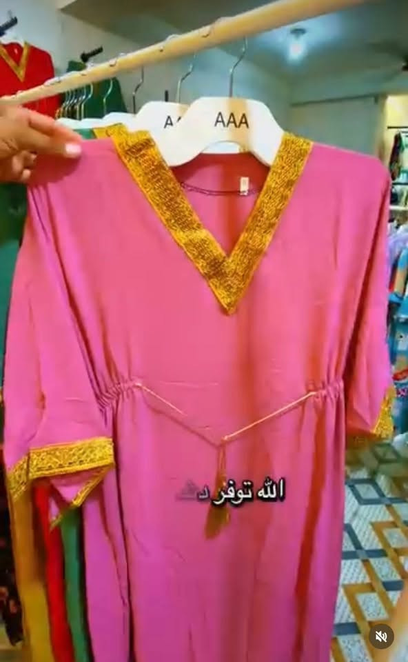 قطع أطفال • ملون وأسود • مقاسات متنوعة