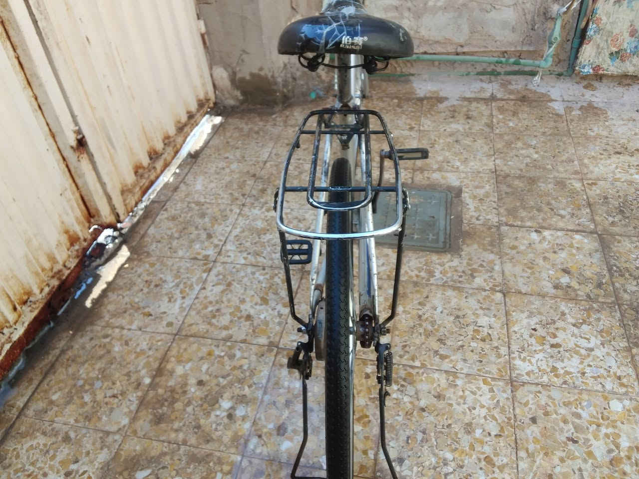 بايسكل بطه ياباني حجم 26 تايرات جديده يحتاجه بس سرج فقط

سعر 55 وبي مجال للشرايه

الرقم ***********4 فقط واتساب
