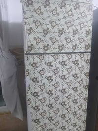عندنا الثلاجه تبيع المكان حي القاهره 07771822511