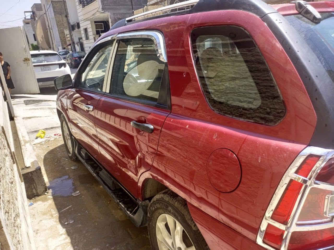 سيارة سبورتج خليجي موديل 2009
ماشية 240كيلو متر 
سيارة مابيها صبغ مكفولة  التبريد فوول شغال
رايديها ب 100ورقة وبيها مجال 
الاتصال على الرقم 
***********بيه واتساب 
*********** بيه واتساب
