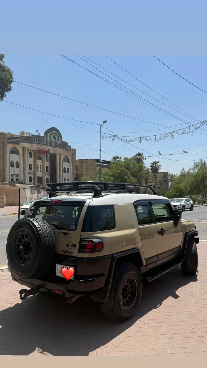 تويوتا اف جي كروزر خليجي موديل 13
لون بيجي المرغوب 😎 

السعر ٢٣ وبيه مجال 

مكفوله كفاله كير ومحرك وصبغ

فقط بارد جاملغ امامي وجاملغ خلفي ع كد شبر ثنبنهن ..
السياره مصروف عليه هوايه وكلشي بيه اصلي مع ادامه كامله وكافه الزيوت مبدله ..

مواصفات 🚗

• دبل تانكي
• فور ويل - دفلوك - اي تراك
• درع ميكنه TRD
• ارضيات حوضيه اصليه
• جهاز قراءه الاعطال
والعدادات OPD
• داخل بيجي والكشنات مخمل
• سستم صوت اصلي sp
• 5ويل كب ميثود
• تايرات كومهو نظيفه جدا
• شاشه كبيره
• بروجكترات اماميه وخلفية
واللايت لد متغير من التلفون 
• بوصله ودرجة الحراره

ماشيه ٢٠٧ كيلو
مكاني بغداد الاعظميه 📍

للتواصل على الخاص او على الارقام المذكوره 
***********
***********
