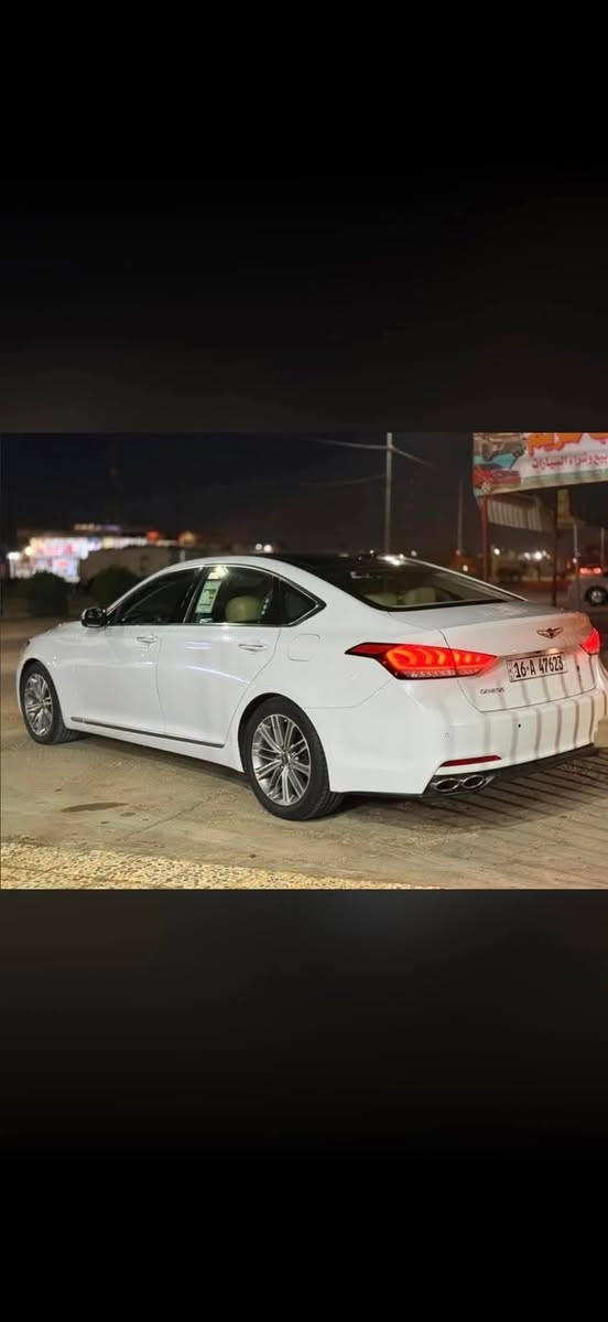 سلام عليكم من رخصة الدمن المحترم
جنسسز 2015
فول مواصفات 
مكينه 8 
G80
تبديل باب الصدر وحزام كلير 
سياره جدآ جديده الف ماتصرف عليه 
تبريد ثلج❄️
كير مكينه باكيت 
عنوان تكريت 📍 او بغداد بالحالتين متواجد 
***********
سعر 145 وبيه مجال
