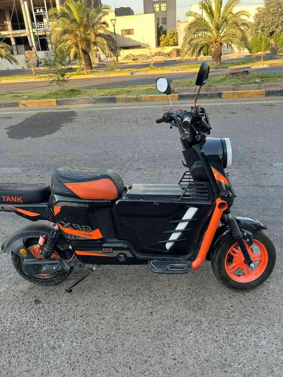 🟢🟢🟢 🏡📍بغداد الدورة📍 🏠🟢🟢🟢
سلام عليكم عدي دراجه شحن نوع X900لبيع 
دراجه جديده بل جيس بطرياته جددد دراجه حلوه ما عوزه هي شي دراجه كلشي مابيه وجديده ما بيه هي عطل مكاني 
 لسعر 450  وبيه مجال لطيبين رقم لهاتف 
WhatsApp ‪***********
