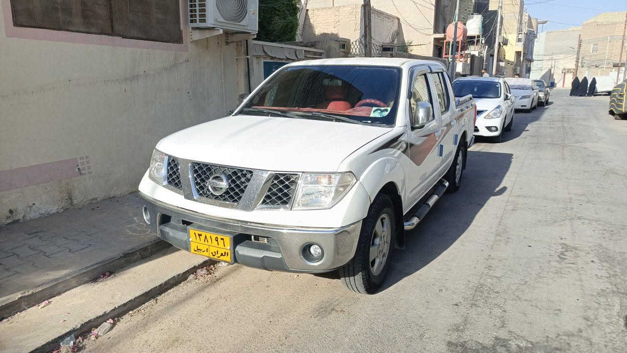 نيفارة ٢٠١٣ 
سيارة جاهزة 
كير ومكنية 
تبريد ثلج 
حدادية جديدة
بيه بيه صبغات 
رقم اربيل 
تريد وكاله أو تحويل 
مكانه نجف 
السعر ٨٥ وبيه مجال
الاتصال‏‪***********‬‏
