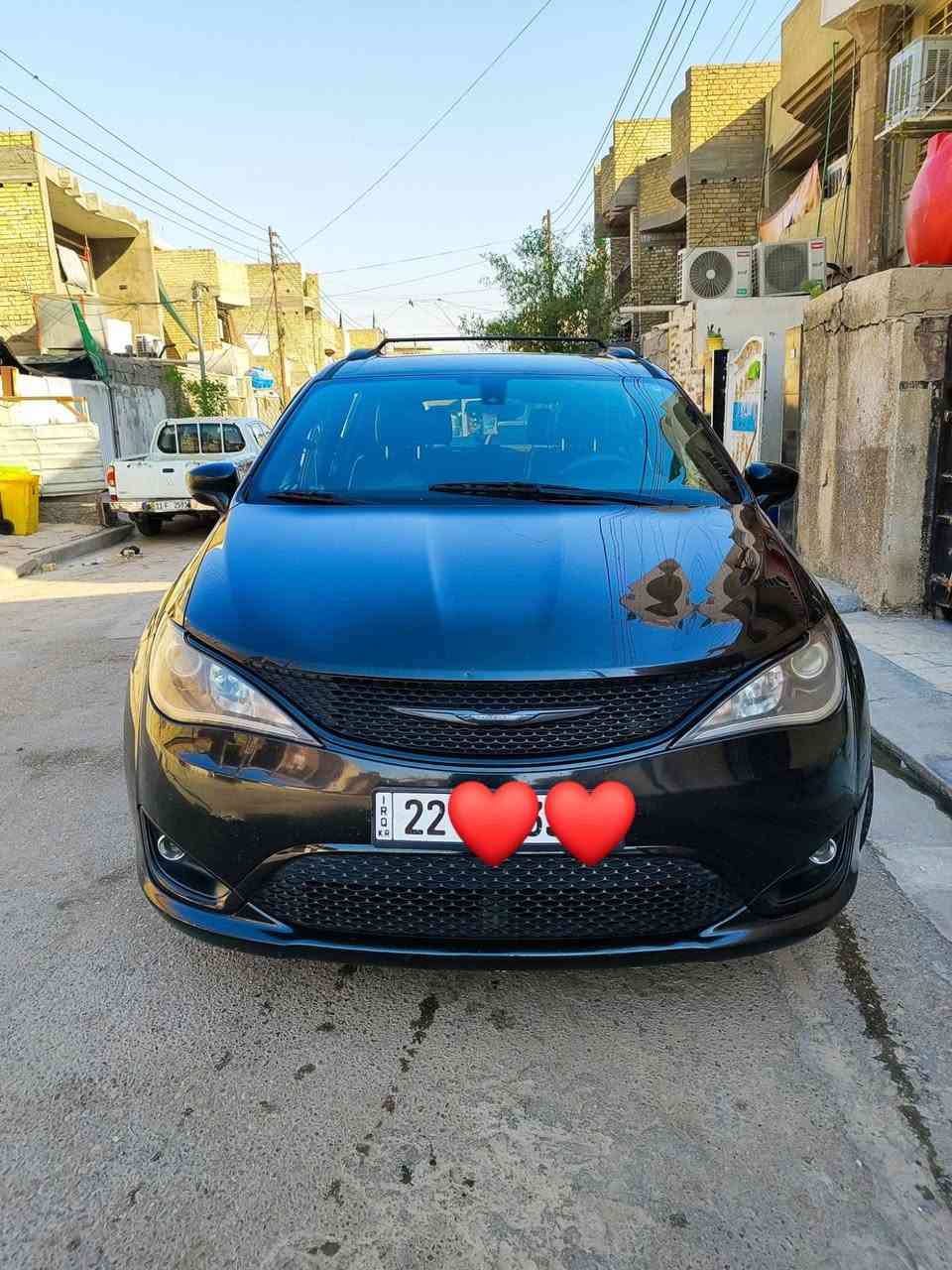 السلام عليكم 
للبيع كرايسلر باسفيكا 2019 فئة S فول مواصفات عدا الفتحه حادث باب خلف السائق مبدل اصلي نفس اللون بدون قطره صبغ بجم كبس رقم اربيل بيه مكينه مال 23 وهذا الممشى حقيقي مال المكينه السعر ب203 وبيه مجال بسيط  للتواصل *********** متوفر واتساب أيضا
