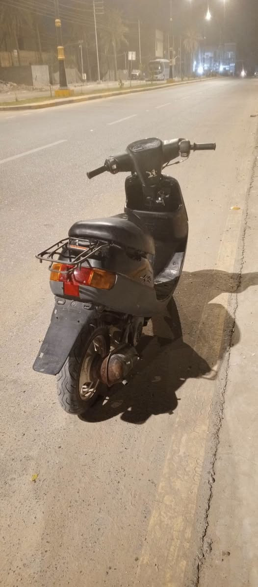 السلام عليكم
بطه مديل 99 نصيفه مكينه ناعمه مابيه صوت كير نكره هندري بكل وقت نقصه ترتيبات للكهربائيات وباتري دشبول شغال كيلو متر وطوافه شغالات شاصي مكفول سعرر 200 مكاني كربلاء البوبيات 
رقمي ***********
اي استفسار متواجد خاص مكلف بنشر وتحياتي للجميع  ..
