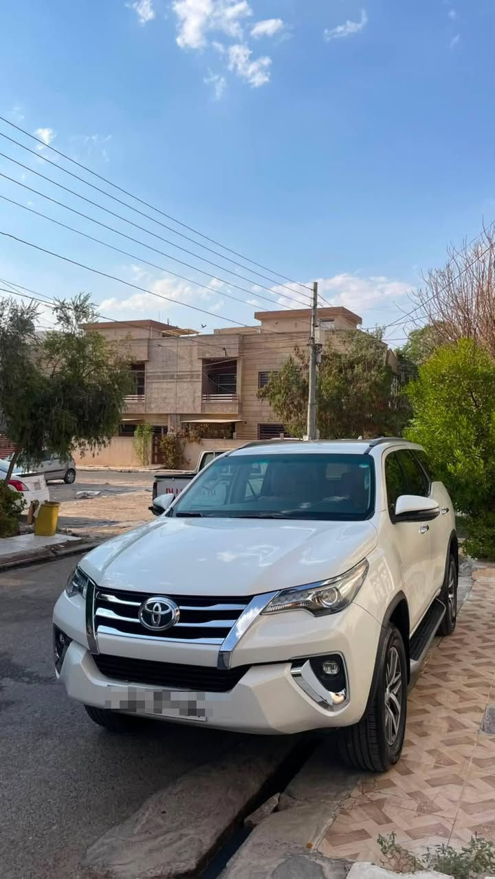 Toyota fortuner
مۆدیل 2020
SRS V6
دوو بست بۆنیت سبوغە
275 $ مەجالێکی کەم 
*********** أربيل, العراق
