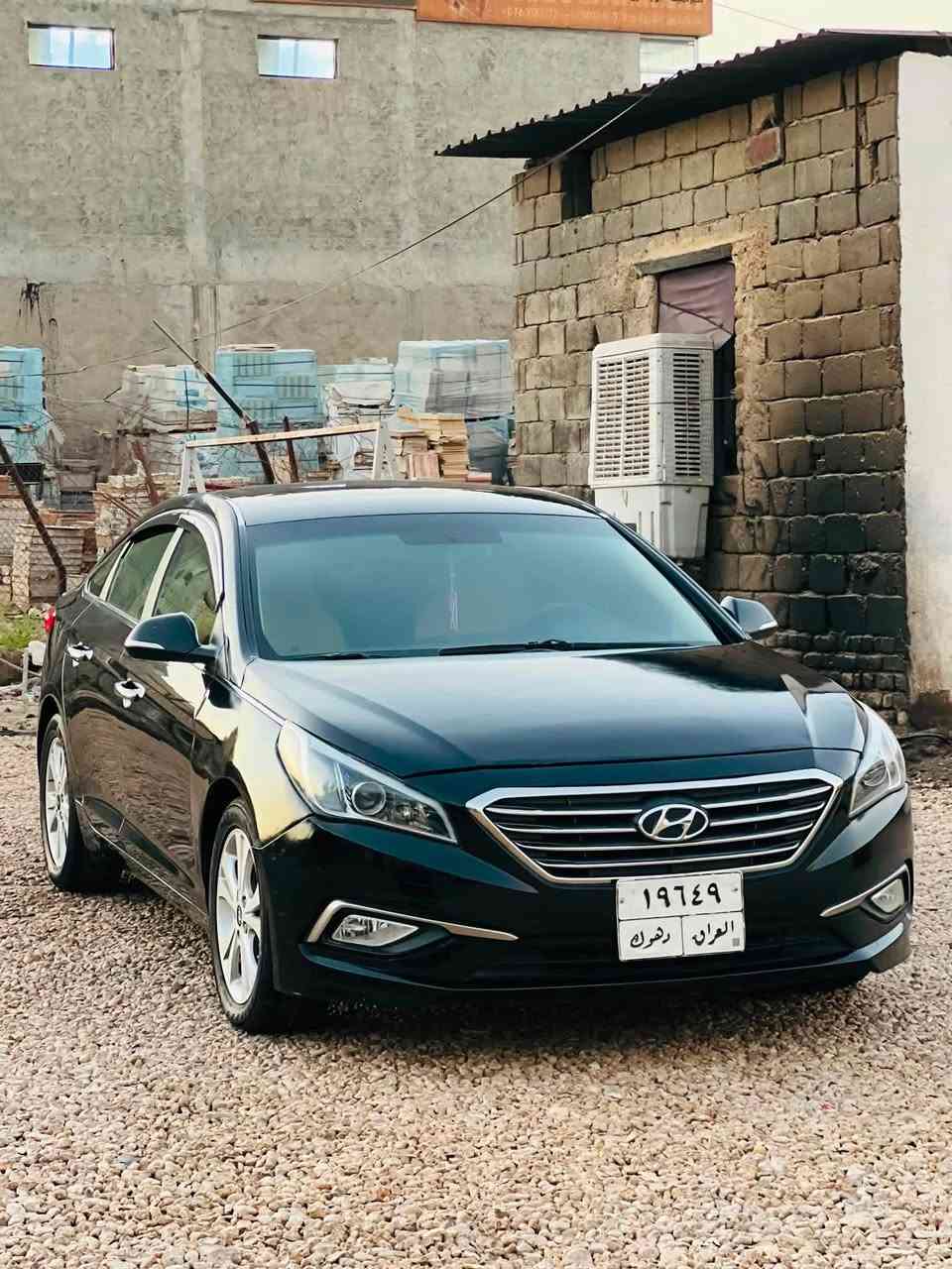سوناتا 16 امريكي حادثها بنيد فقط بدون دواخل وبالعراق بيها جاملغ صبغ السيارة حلوة وجاهزة مكينة وكير وحدادية وتبريد السعر 100 وبيها مجال بسيط مكاني بابل 
الاستفسار امير فراس :***********
