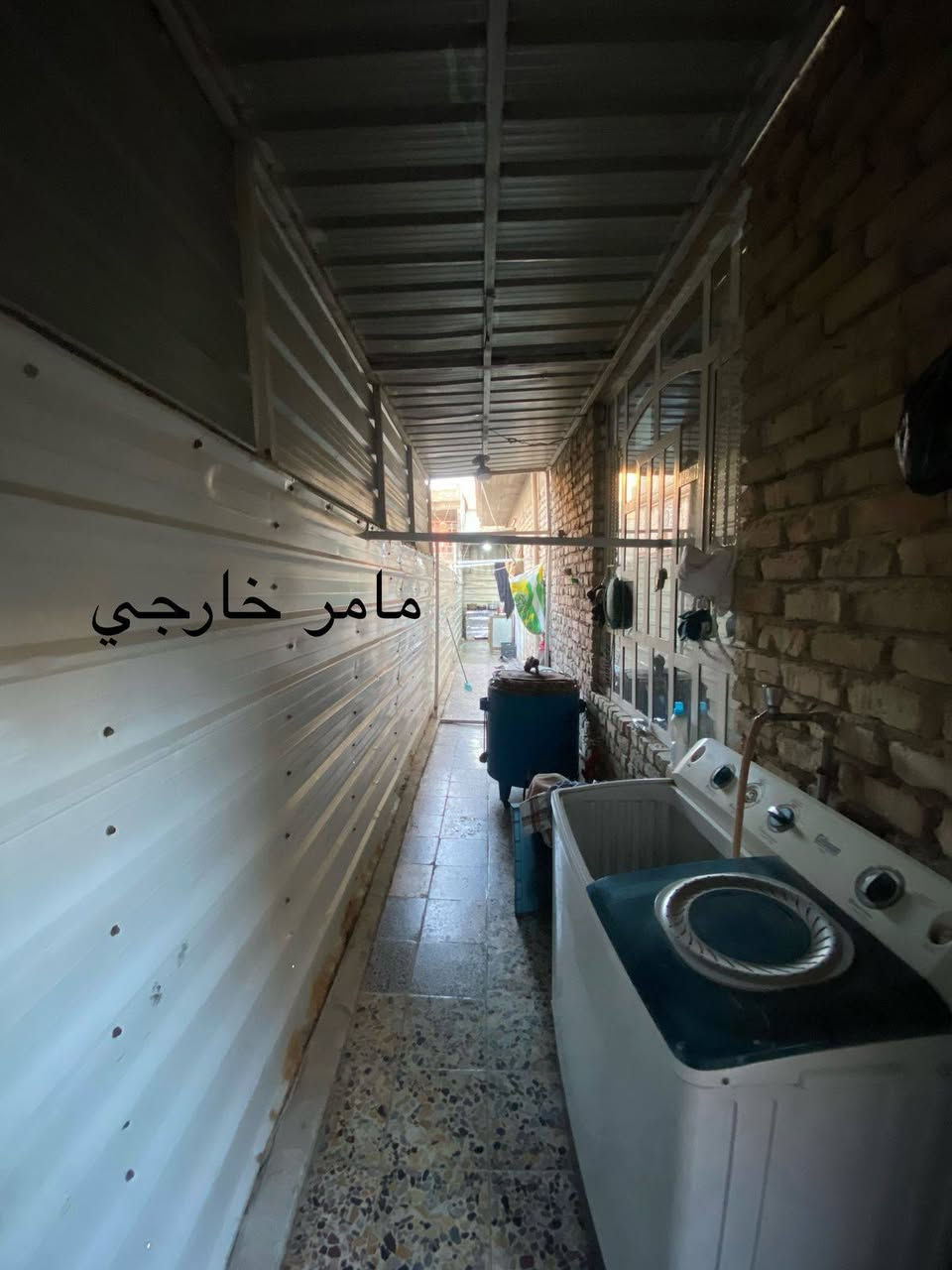 بيت للبيع • بناء حديث مسلح • مساحة ١٤٤م