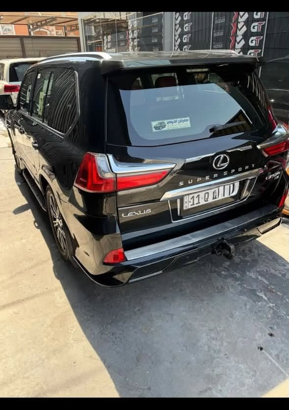 لكزس LX 570 • ٢٠٢٠ • لوحة بغداد
