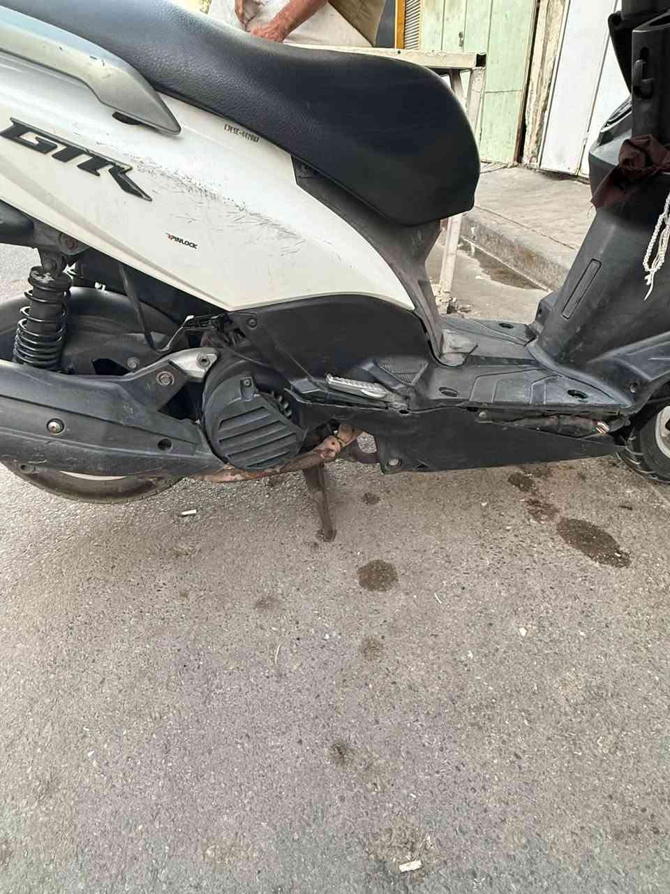 السلام عليكم
GTR للبيع دراجة كامله ومرتبه  ونضيفه نقصهة  بس ترايش وجوزه والعداد مال سرعه بي خلل لو عطلان  دراجة نكره سلف ومداريهة كل فتره اسوي ادامه مكاني بغداد الطوبجي سعره 850 وبيهة مجال  ***********
