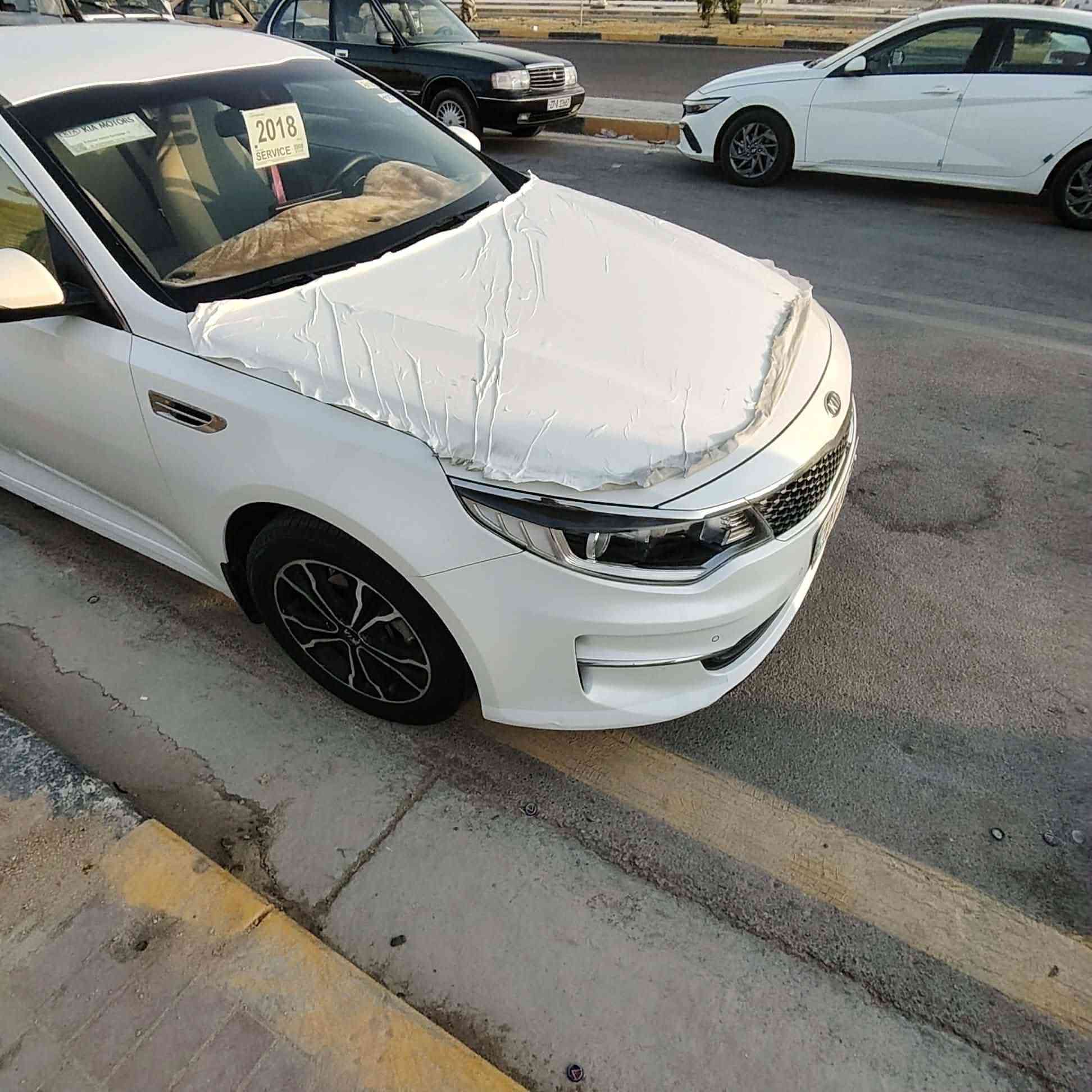 السلام عليكم
كيا اوبتيما للبيع مديل 2018 خليجي 
رقم اربيل دولي انكليزي بسمي
بصمه 
حساس امامي خلفي 
شاشه كبيره 
داخل السياره لونين 
مانع انزلاق 
مكينه 2400
مري شفط 
سنويه لل 2030

تريد تحويل تريد وكاله 
السعر 162 وبيها مجال 
للاستفسار ***********
               ***********
