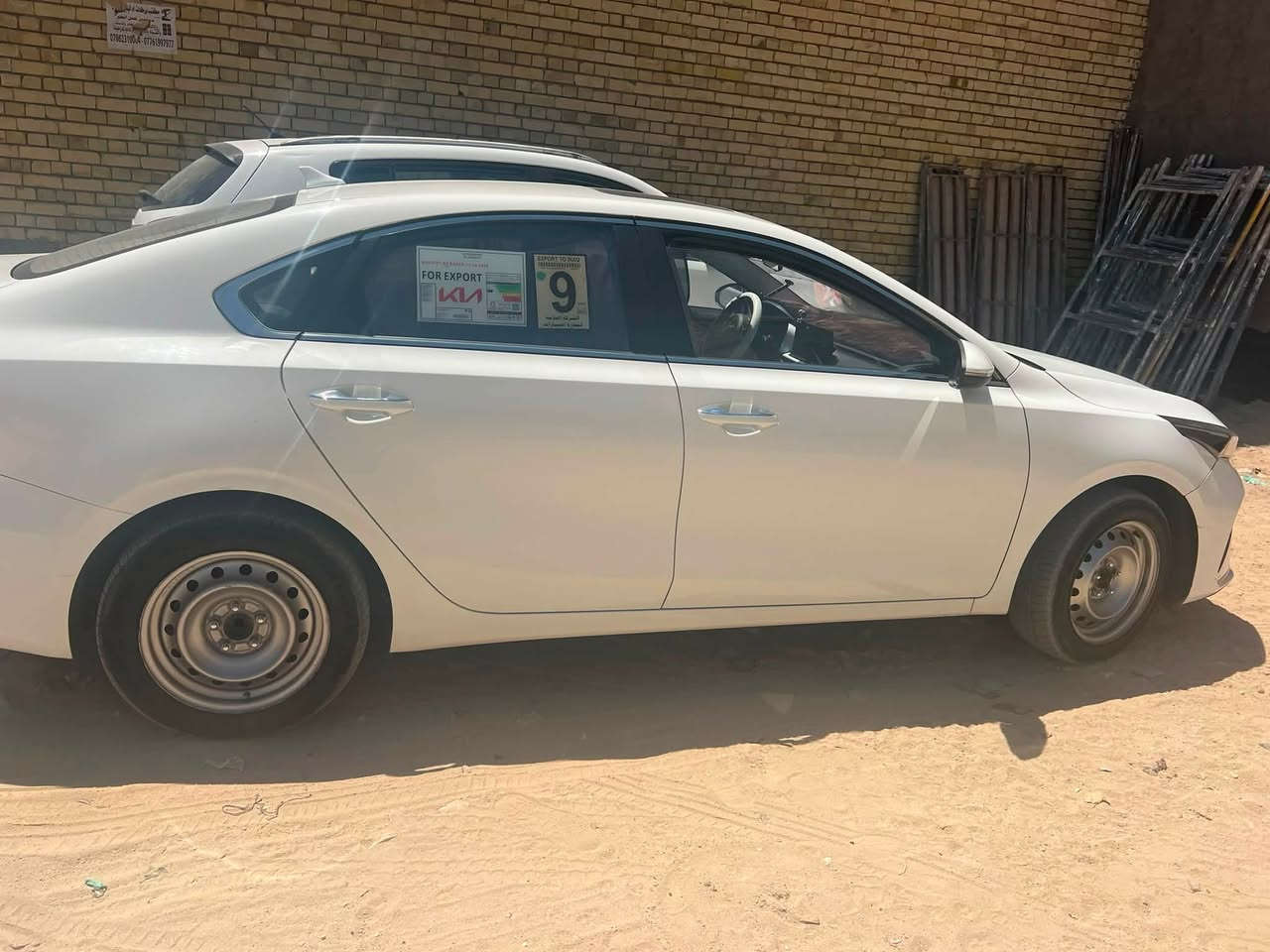 السلام عليكم كي 3 مديل 22 عشرين  موصفات فول تبريد قطعتين السياره نضيفه كلش مكان كربله السعر 130 أو مراوس  الاستفسار ***********
