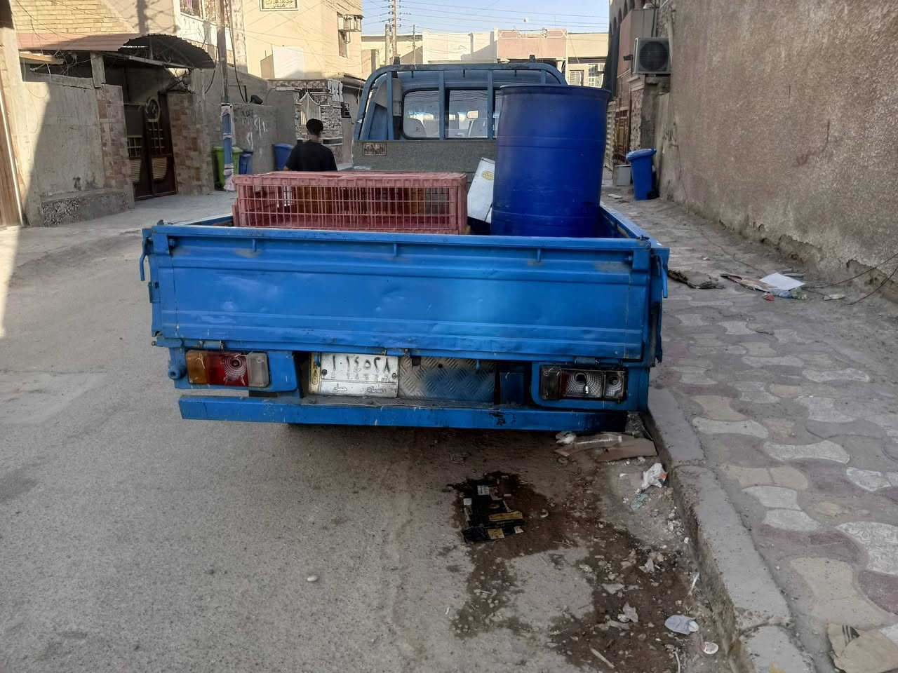 السلام عليكم 
كيه حمل 1995 سيار نضيفه محرك وكير مكفولات حداديه جديده قماره وربع سبعه 
جنكال السياره بغداد الدوره ابو دشير  للاستفسار ‏‪***********‬‏ عارضيها 32
