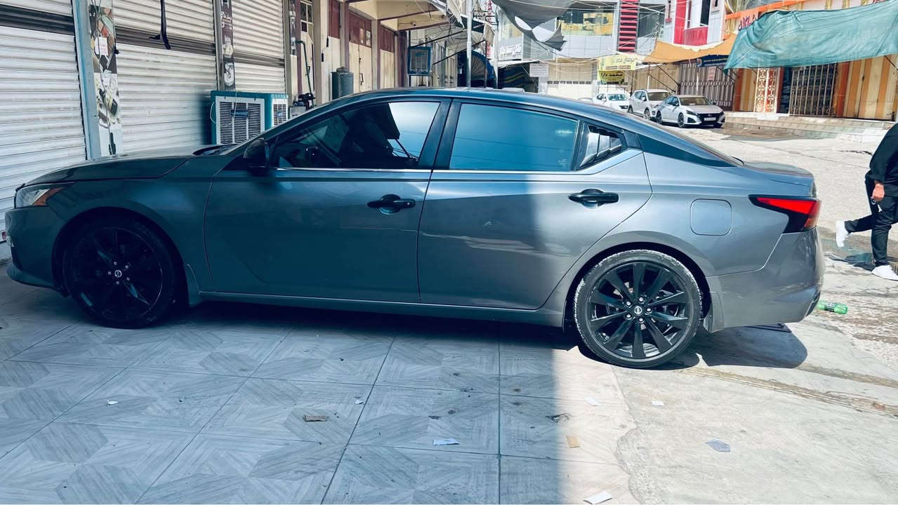 Altima  21 SV plass
التيما فول فول مواصفات
فقط بوند صبخ 
بدون دواخل بدون شاصي
رقم شاصي موجود نشر 
كير محرك بشرط 
بدون نقص سياره كله جديد 
عنوان كلار 
*********** كالار, السليمانية
