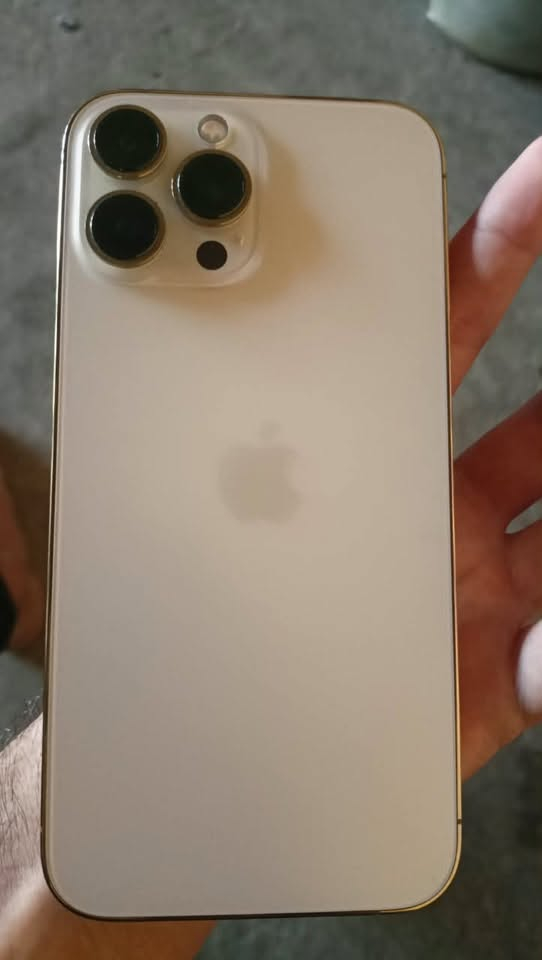 🥇iPhone 13
" ايفون 📲13 برو ماكس

" بطاريه 🔋77

"نضافة الجهاز 100‎%‎

" ذاكره 256 

جهاز ( تك سيم )

"مكفول كفاله عامه من فتح وتصليح وتر بروف ضد الماي 

للتواصل// ***********
واتساب 
سعر 750
