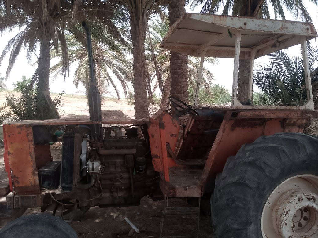 فيات 780  جاهزه للعمل محرك اكسن مكفول كير الثالث المكينه بدون رقم كلك السعر 6 ونص وبيه مجال قليل للشراي العنوان موصل ربيعه. ***********
