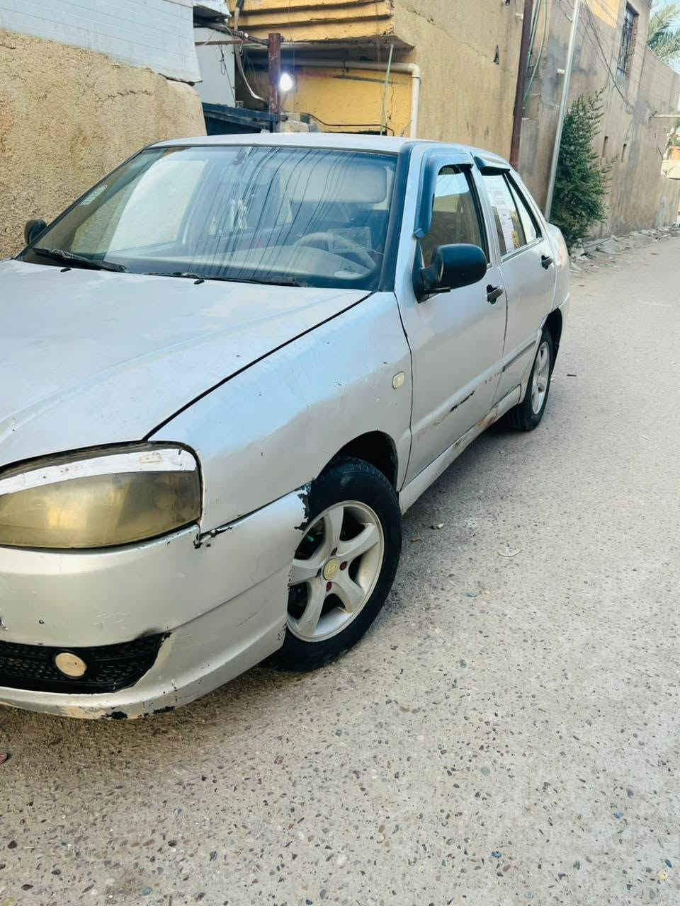 كوين • ٢٠١٣ • مكينة تدخن