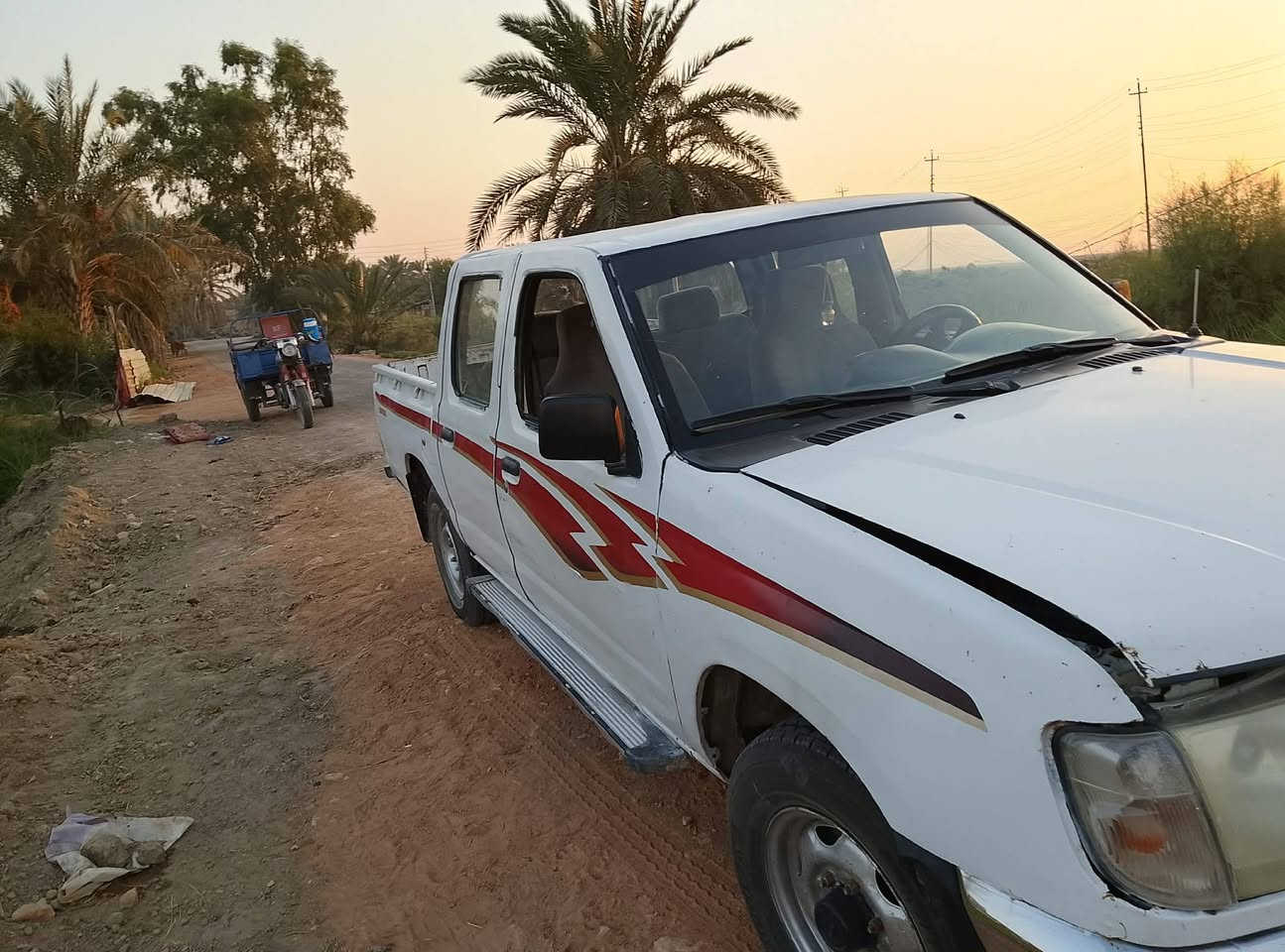 سلام عليكم بيكم نيسان شبوط للبيع مديل 2002 
مكان نجف _مشخاب  الاستفسار على هاذه الرقم 
***********

